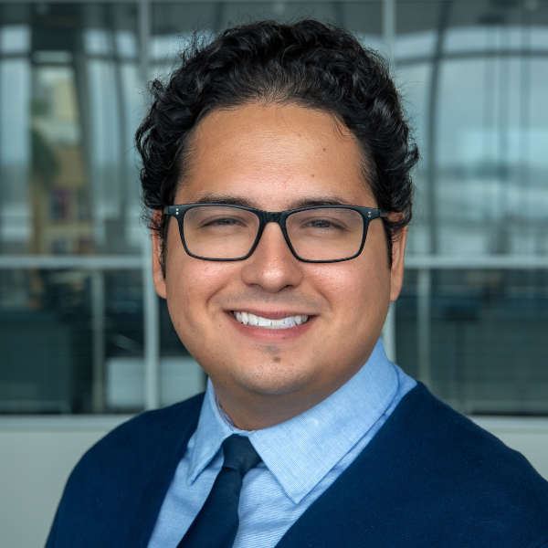 Oscar Fuentes